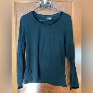 L.L. Bean Black Velvet Trimmed Long Sleeve Shirt 🖤✨🖤✨🖤